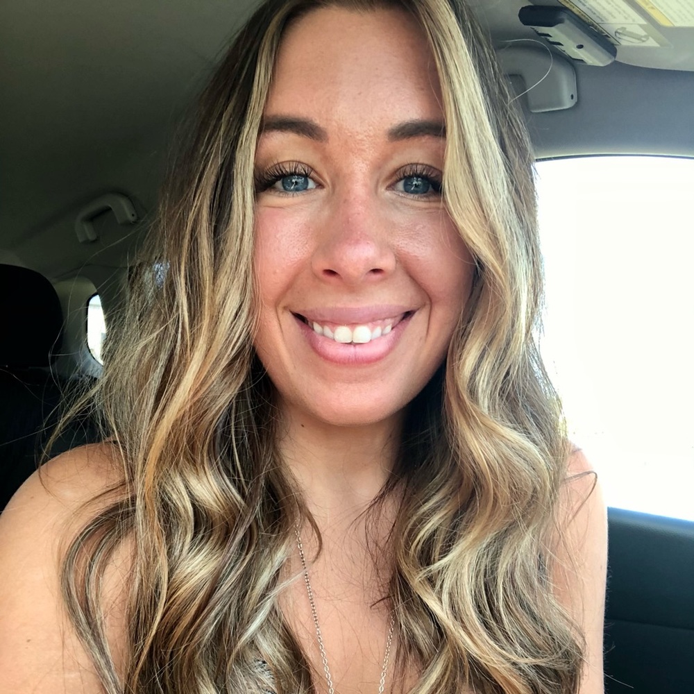 Meet your Posher, Marissa